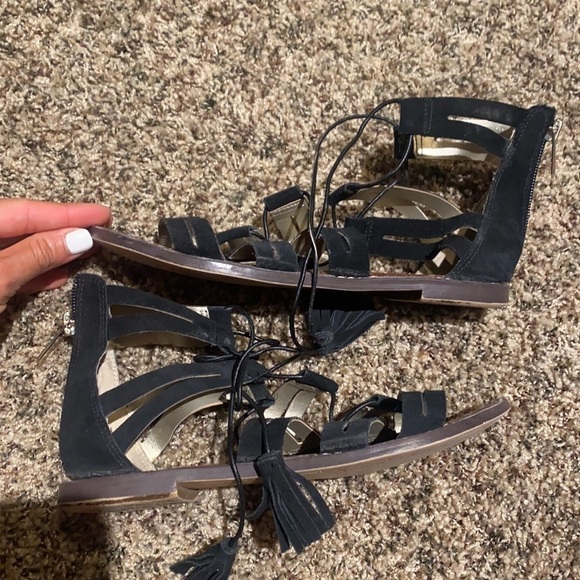 Sam Edelman Women's Black Gasha Gladiator Sandals - Picture 3 of 9